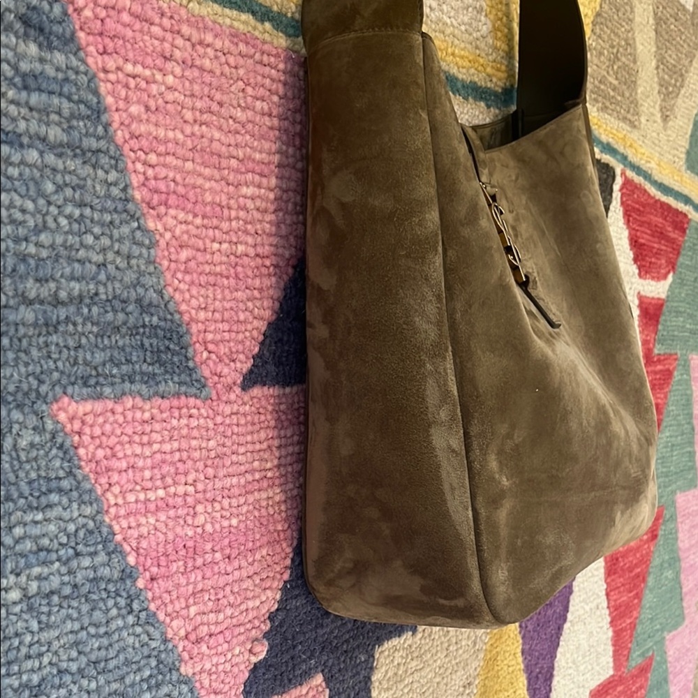 Saint Laurent Small Le 5 A 7 Hobo Bag - Picture 5 of 13